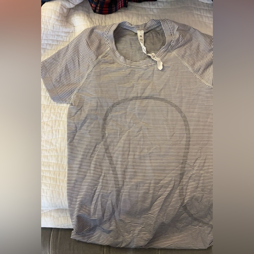 Lululemon Swiftly Size 4 - image 1